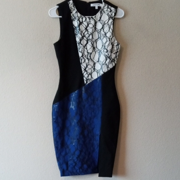 Elizabeth And James Dress - Picture 2 of 7